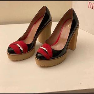 Red Valentino Lip Pumps